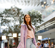 &bdquo;Vilnius Outlet prekybos centro podiumu žengė ne tik jaunieji modeliai, bet ir jų mamos!&ldquo;