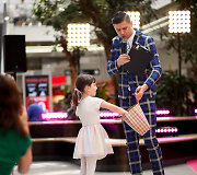 &bdquo;Vilnius Outlet&ldquo; ir modelių mokykla &bdquo;CatWalk&ldquo; surengė stilingą &bdquo;Back To School&ldquo; mados &scaron;ventę.
