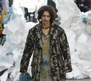 &bdquo;Vivienne Westwood&ldquo; 2019 m. pavasario ir vasaros kolekcijos pristatymas