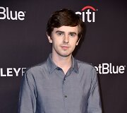 Freddie Highmore'as