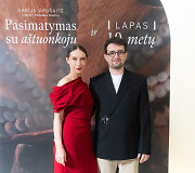 Gabija Gru&scaron;aitė, Justas Janauskas