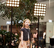 &bdquo;Vilnius Outlet&ldquo; ir modelių mokykla &bdquo;CatWalk&ldquo; surengė stilingą &bdquo;Back To School&ldquo; mados &scaron;ventę.