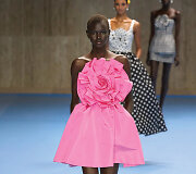 Kolekcija Carolina Herrera SS25