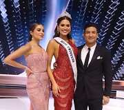 Olivia Culpo, Andrea Meza ir Mario Lopezas