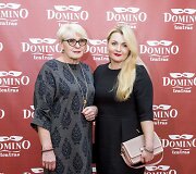 Jolanta Paulauskienė (de&scaron;inėje)