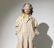 &bdquo;Vivienne Westwood&ldquo; 2021 m. pavasario ir vasaros kolekcijos modelis