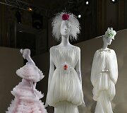&bdquo;Giambattista Valli&ldquo; 2019&ndash;2020 m. rudens ir žiemos auk&scaron;tosios mados kolekcijos modeliai
