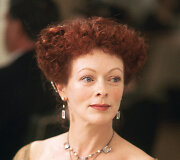 Frances Fisher filme &bdquo;Titanikas&ldquo; (1997 m.)