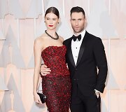 Behati Prinsloo ir Adamas Levine'as