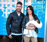 Sergio Ramosas ir Pilar Rubio su sūnumi Marco 
