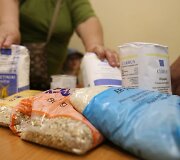 Liepos 13-29 dienomis beveik 23 tūkst. labiausiai nepasiturinčių žmonių Vilniuje ir Panevėžyje sulauks paramos maisto produktais.