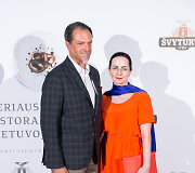 30 geriausių restoranų apdovanojimų ceremonijos akimirka