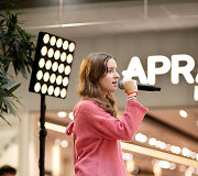 &bdquo;Vilnius Outlet&ldquo; ir modelių mokykla &bdquo;CatWalk&ldquo; surengė stilingą &bdquo;Back To School&ldquo; mados &scaron;ventę.