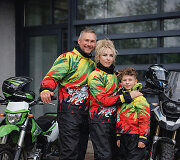 7. Crazy Family, Elektrėnai