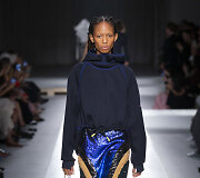 &bdquo;Sportmax&ldquo; 2019 m. pavasario ir vasaros kolekcijos modelis