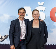 Komedijos &bdquo;A&scaron; gyvas" premjera ir moderniausio kino teatro Lietuvoje atidarymas