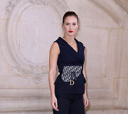 Modelis Bar Refaeli