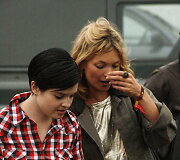 Kate Moss ir Kelly Osbourne Glastonberio festivalyje