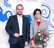 Mindaugas Kvietkauskas (kairėje)