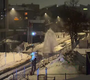 Mortos gatvėje veržiasi vanduo