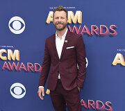 Dierksas Bentley