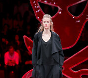 Rūtos Lendraitytės kolekcija &bdquo;The clothes are alive&ldquo;