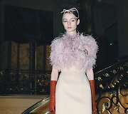 &bdquo;Lanvin&ldquo; 2021&ndash;2022 m. rudens ir žiemos kolekcijos modelis