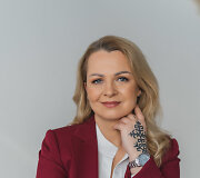 Indrė Plė&scaron;tytė - Alminė