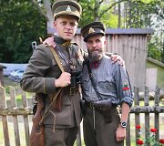 Giedrius Paulauskas (de&scaron;inėje) filmavimo aik&scaron;telėje