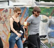 &bdquo;Sostų karų&ldquo; žvaigždės Kitas Haringtonas ir Rose Leslie