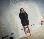 Akimirka i&scaron; Oskaro Kor&scaron;unovo spektaklio &bdquo;Apvalytieji&ldquo;
