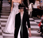&bdquo;Christian Dior Haute Couture&ldquo; 2018 m. pavasario ir vasaros kolekcijos modelis