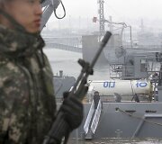 Kariniame laive gabenama &Scaron;iaurės Korėjos &bdquo;Unha-3&ldquo; raketos dalis
