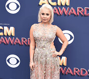 RaeLynn