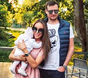 Danielius Bunkus ir Viktorija Siegel su Nicole