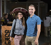 Restorano atidarymo akimirka