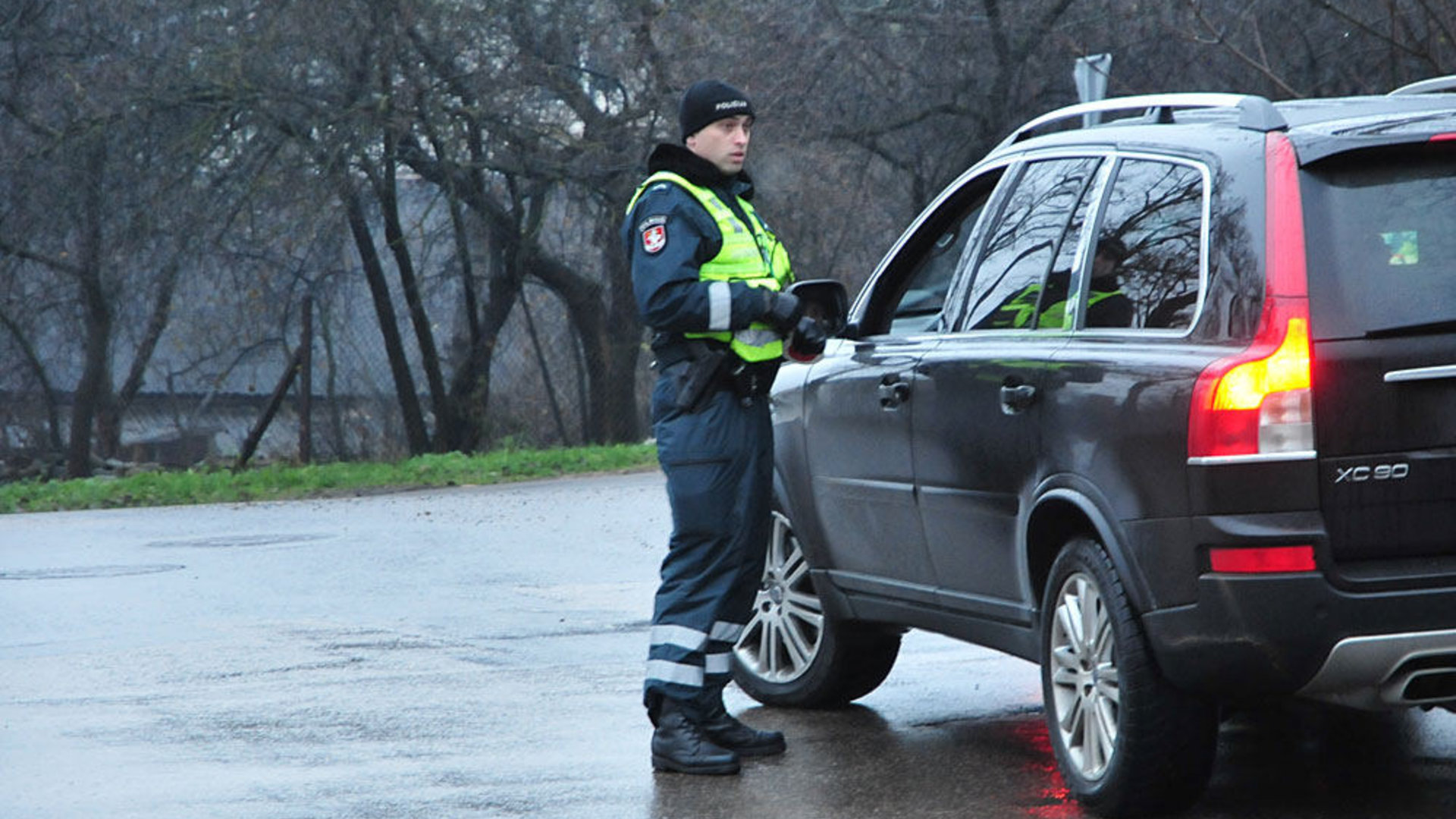 Дорожная полиция: Литва - не Сахара, иногда полицейских можно и не заметить  | ru.15min.lt