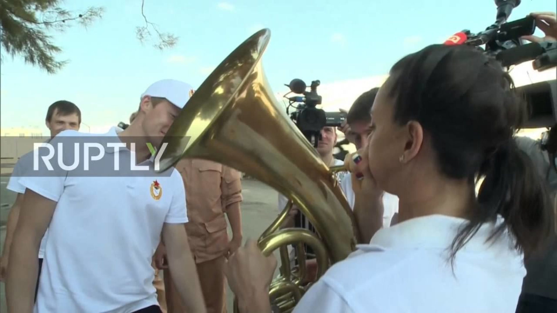 Jelena Isinbajeva Apsilankė Sirijoje Video 15min Lt