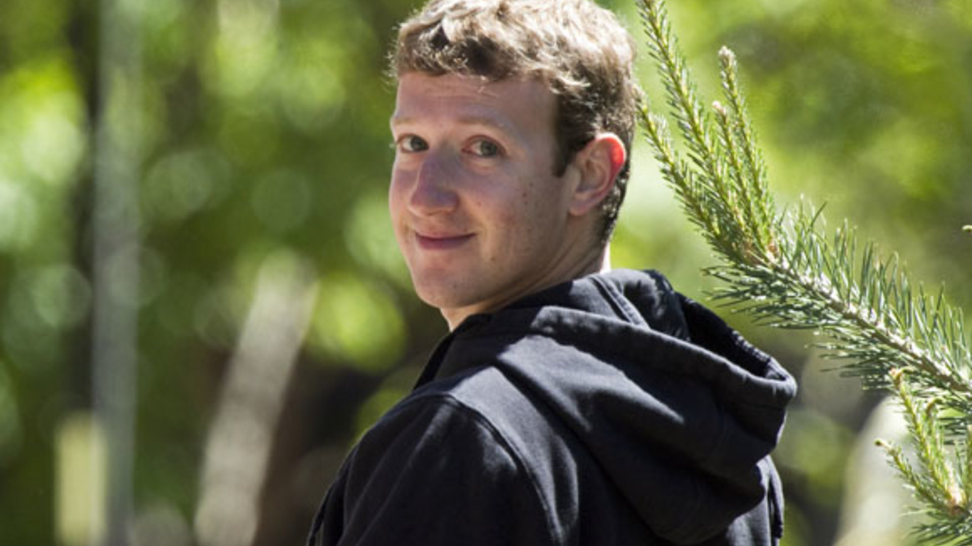 Markas Zuckerbergas Facebook įkurėjas Miega Ant Pripuciamojo Ciuzinio Vardai 15min Lt