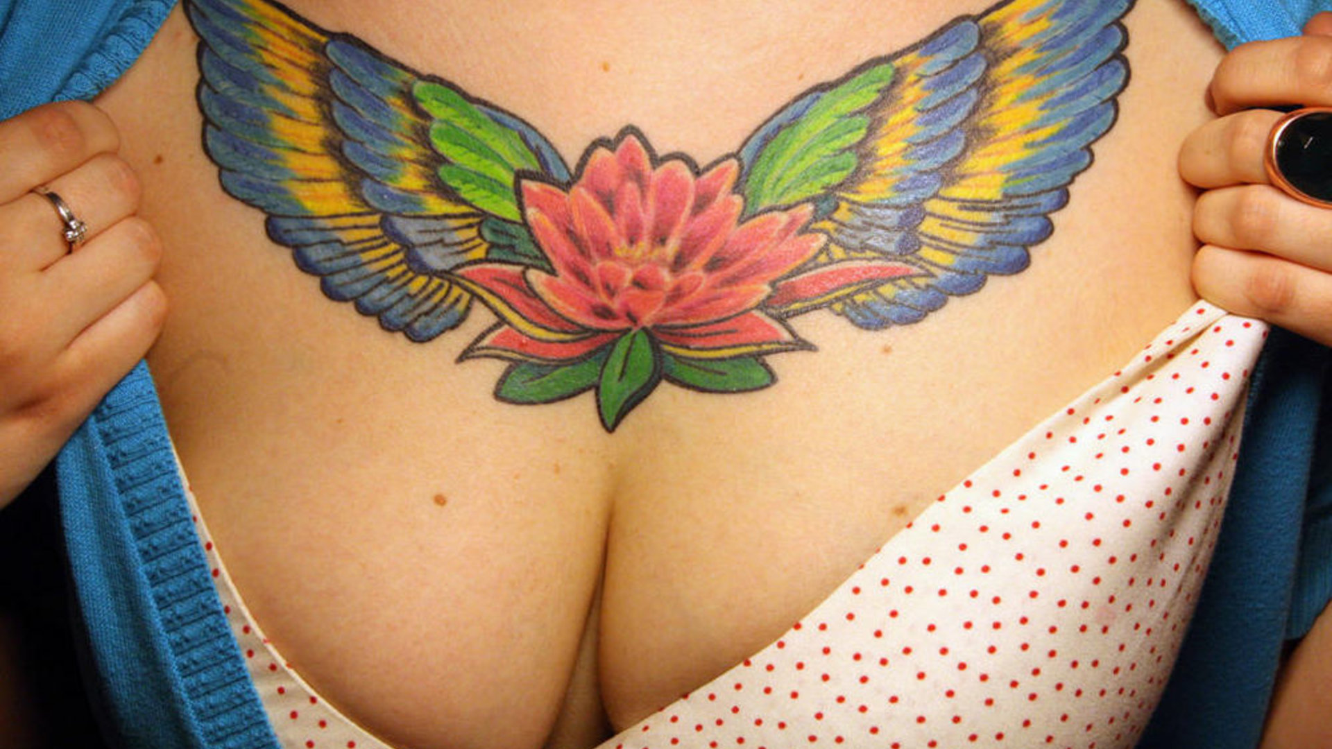 Мнения мужчин относительно татуировок на женском теле