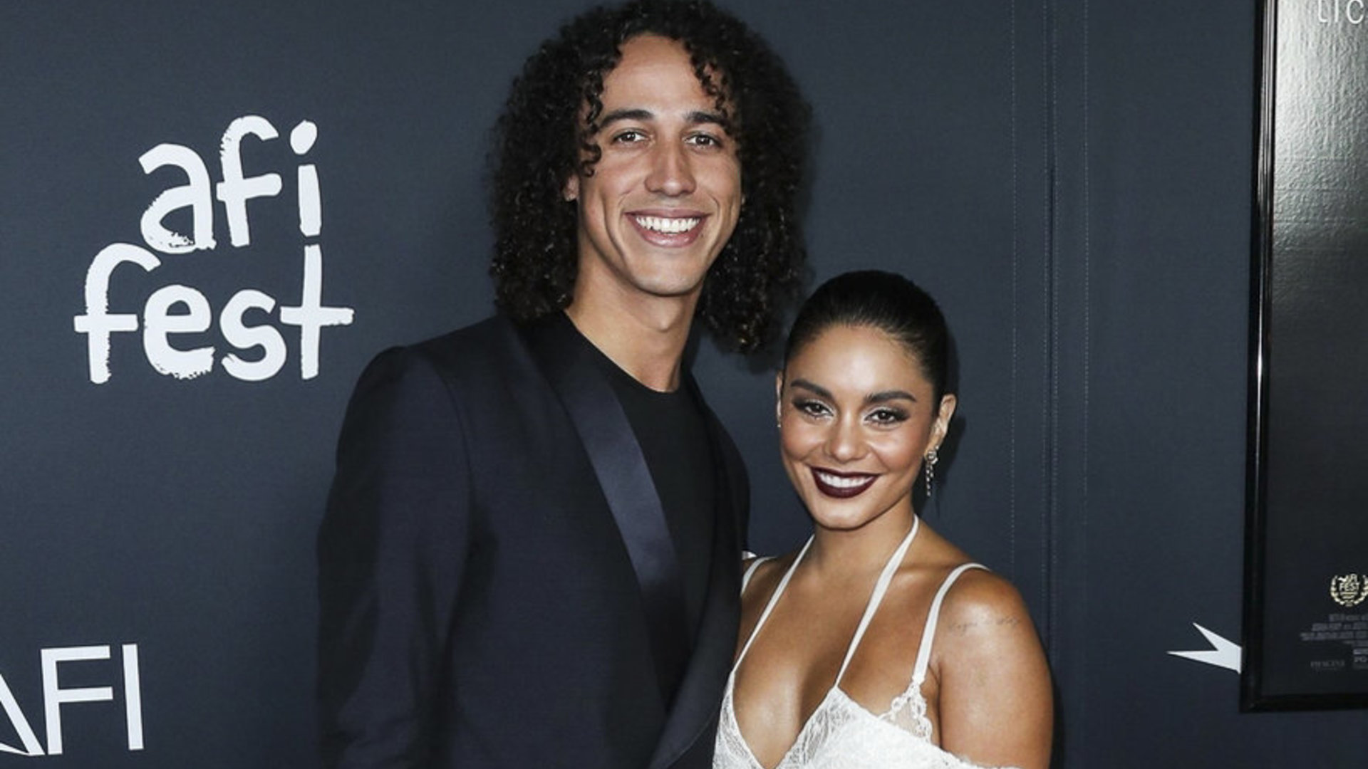 Vanessa Hudgens ir Cole’as Tuckeris filmo „tick, tick... BOOM!“ premjeroje 2021-aisiais / Vida Press nuotrauka