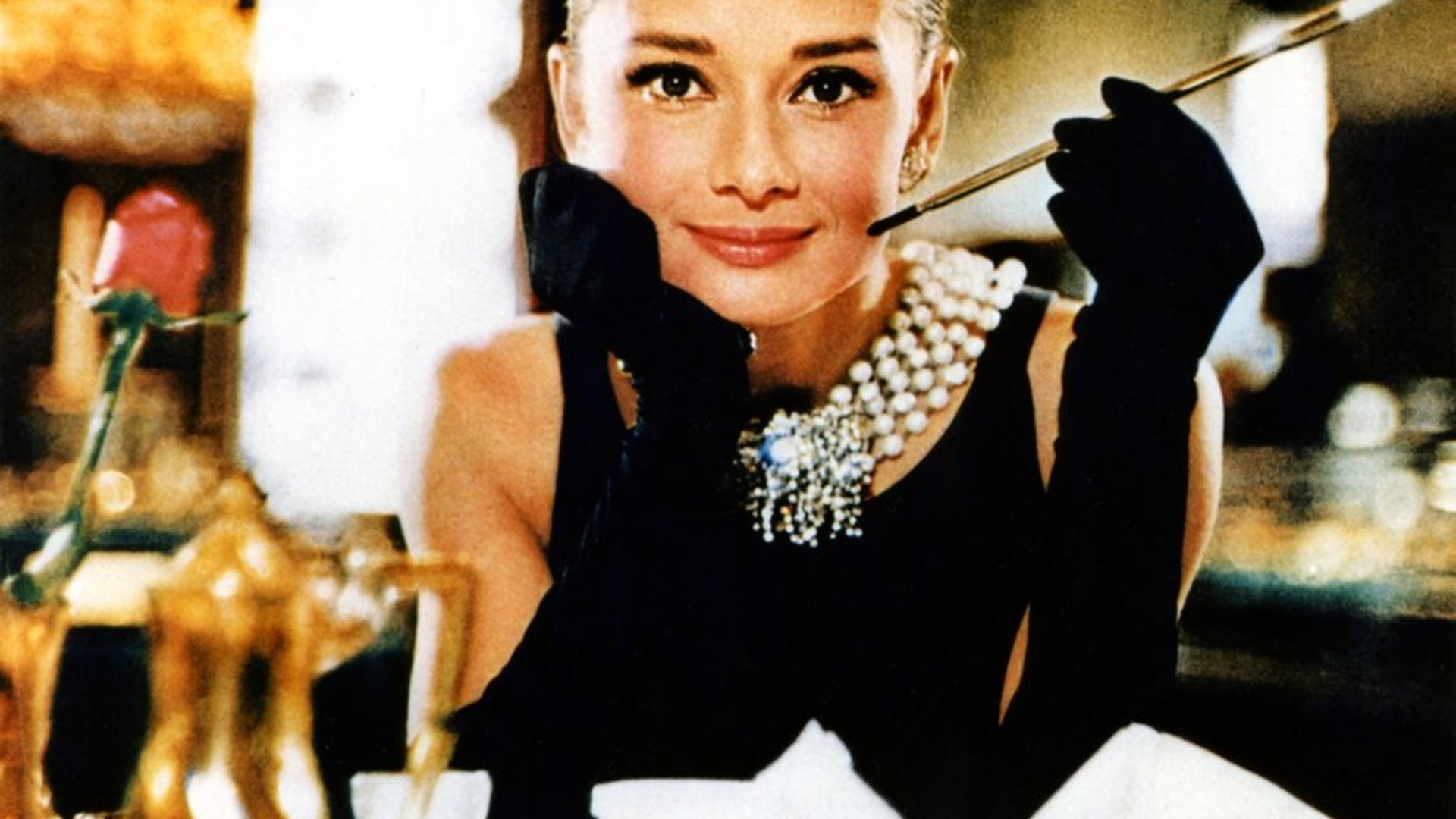 Audrey Hepburn filme „Pusryčiai pas Tifanį“ / SCANPIX nuotr.