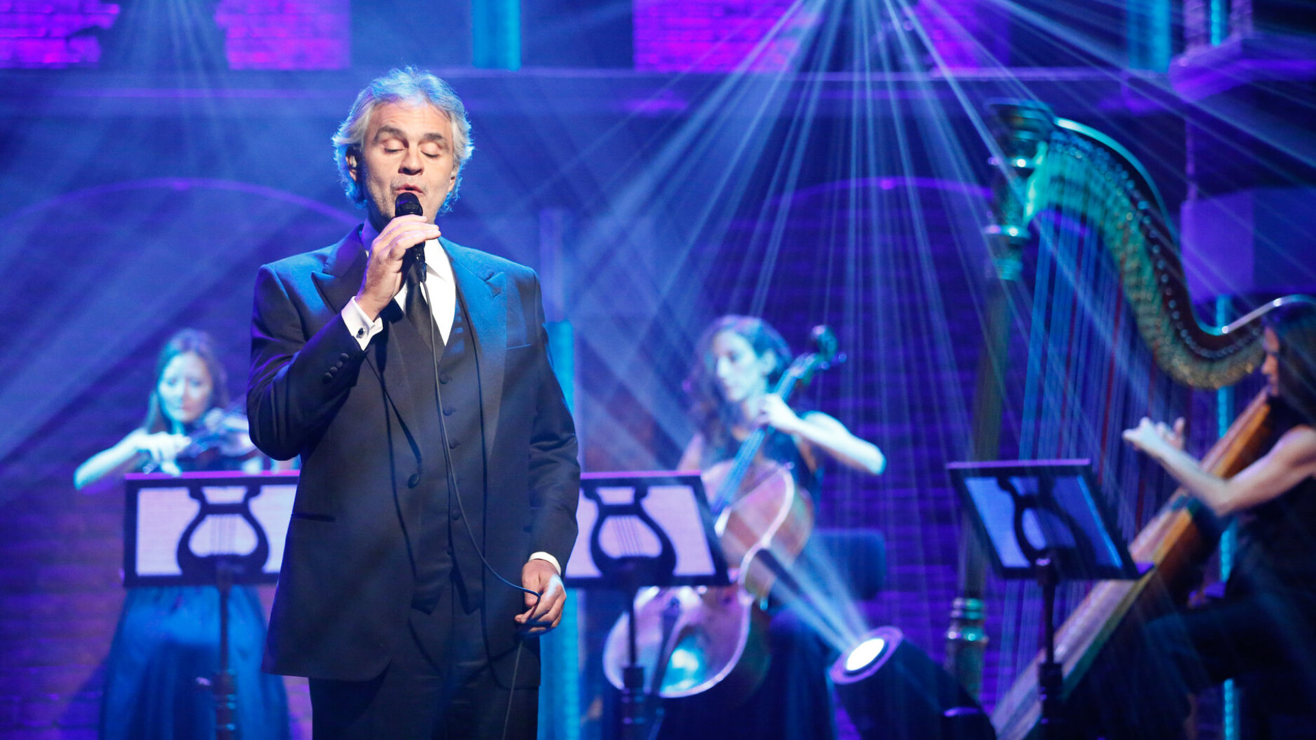 Andrea Bocelli / Getty nuotrauka