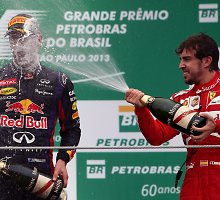 Iš kairės: Sebastianas Vettelis ir Fernando Alonso