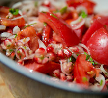Uzbekiškos pomidorų salotos šakarob