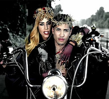 Lady Gaga savo naujausiame kūrinyje „Judas“ įkūnijo Mariją Magdalietę.