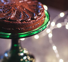 Veganiškas šokoladinis tortas su burokėliais ir avokadais