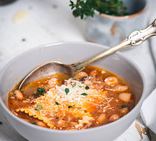 Tiršta itališka pupelių sriuba su makaronų likučiais