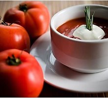 Saldžiųjų paprikų ir pomidorų sriuba