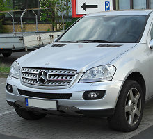 Mercedes-Benz ML (W164) 